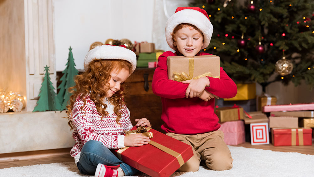 Prezent na Mikołajki: Smartwatch GPS dla Dziecka [Spokój Rodzica, Radość Malucha]